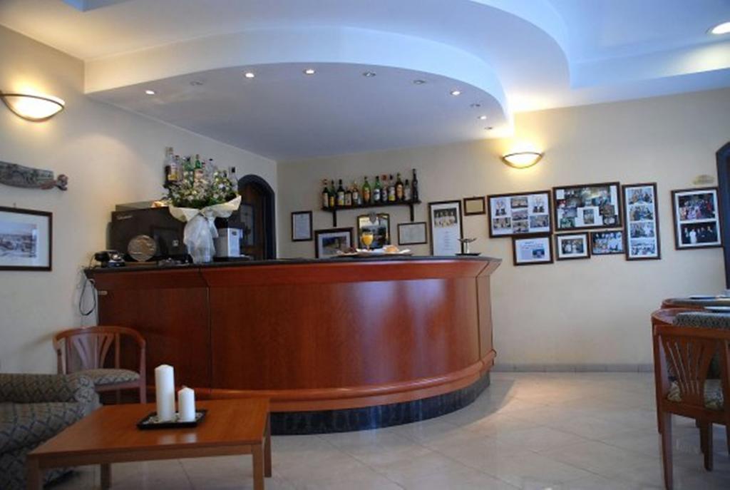 Hotel Scrivano Рандаццо Екстер'єр фото